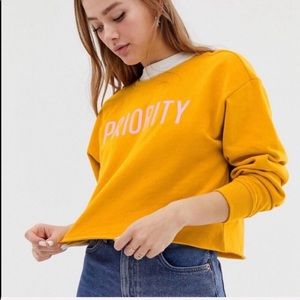 Only Slogan Cropped Sweatshirt
